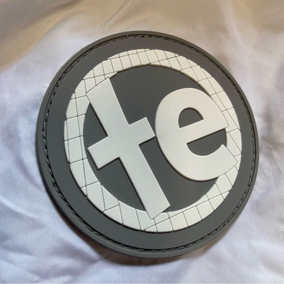 Unisex Tipsy Elves Pro Windbreaker Jacket L NWT - Picture 8 of 16